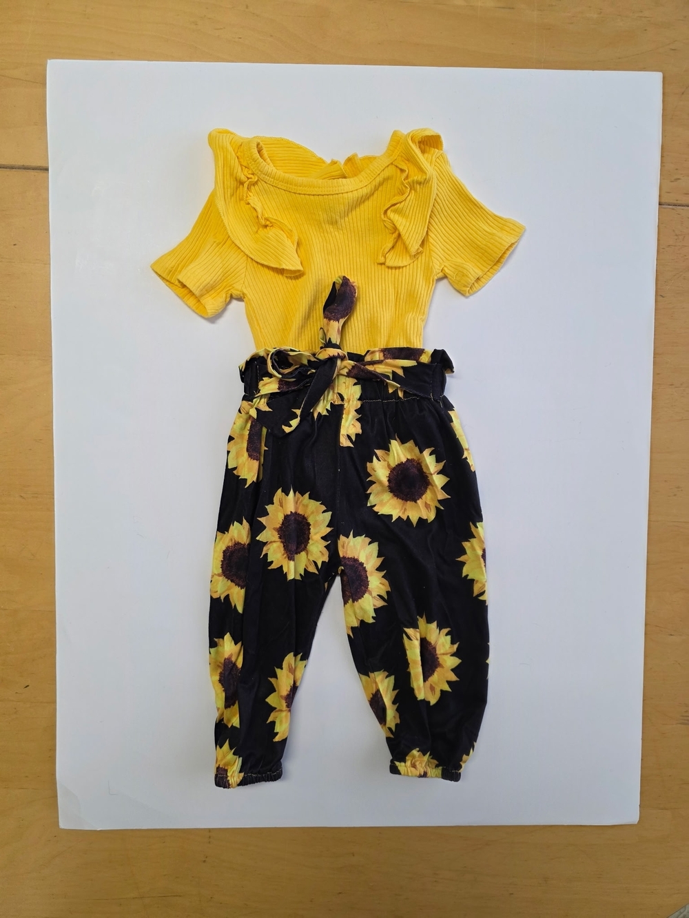 Kids Sunflower Print Black Baggy Pants & Yellow Shirt Set